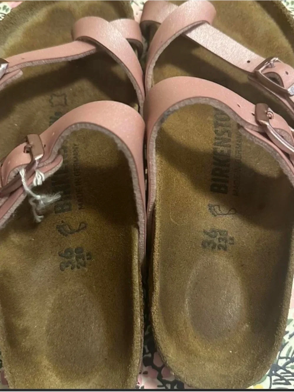 Birkenstock Women’s Metallic Pink Crossover Strap Sandals
